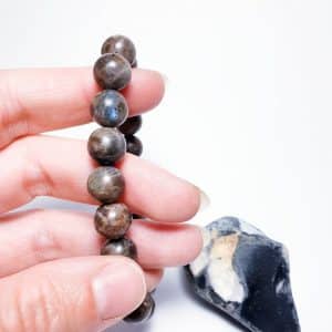 Labradorit 10 mm - náramek