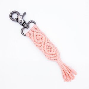 Macramé klíčenka - peach