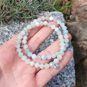 Akvamarín fazetovaný 6 mm - náramek